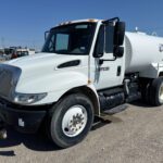 2006 INTERNATIONAL DURASTAR 4300 WATER TRUCK WT9389